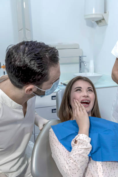 Best Emergency Broken Tooth Repair in Carlyle, IL